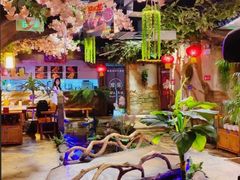-城墙拐拐火锅(三峡广场黑金冠店)
