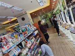 -全家便利店(梅园路店)