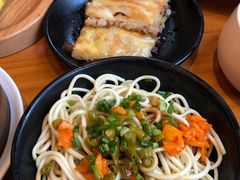 热干面-莲餐厅·湖北菜·藕汤是头牌(愚园路店)