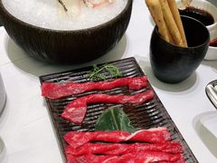 -红鼎豆捞·非遗鲍皇汤火锅(宝丰路店)