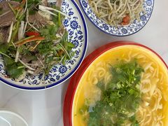 -青年路烩面馆(绿地世纪城店)