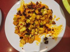 -鸿亨泰杂鱼馆(港馨家园店)