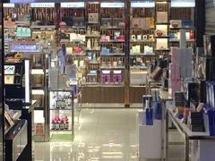 -凯德广场(埃德蒙顿路店)