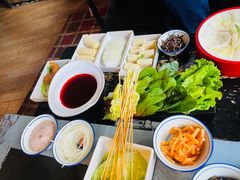 -九鼎轩脆毛肚火锅(南京东路店)