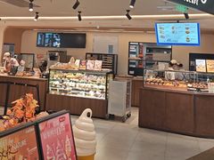 -CARINO BAKERY&CAFE(人广来福士店)