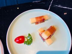 -小天鹅戴斯酒店鲸鲨百汇创作料理