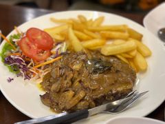 -J Daeng Seafood