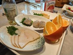 -雍容荟帝王蟹活龙虾展台自助(IFS黑金店)
