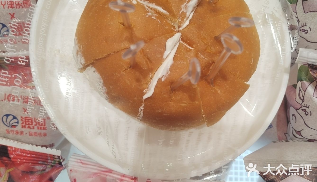 津乐园和海河联名出品面包了一口尝鲜冰爽夏天！