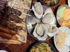 -蚝堡海鲜·威海菜·海肠捞饭·烧烤·亚洲吃蚝公司(幸福门店)