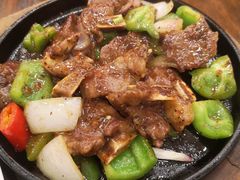 铁板黑椒牛仔骨-今一靓汤.顺德菜东莞三十年老字号(厚街店)