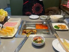-海底捞火锅(杭州滨江九宜城店)