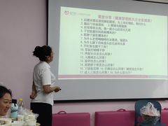 -爱月宝月嫂·育儿嫂(哈尔滨总店)