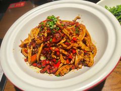 -老湘村·湖南土菜(天河维多利店)