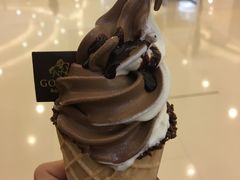 双拼软冰淇淋-GODIVA(王府井apm店)