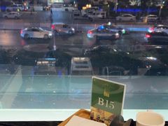 -东方红海鲜百汇(国际大厦店)