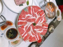 -红鼎豆捞·非遗鲍皇汤火锅(宝丰路店)