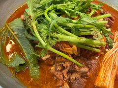 -喇喇排骨火锅·传统韩式脊骨汤(望京西园总店)