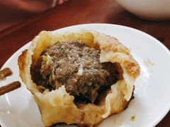 -宝瑞门钉肉饼店