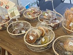 -雀食面包店(钟楼店)