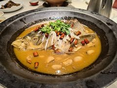 鱼头泡饼-京味斋·北京烤鸭(北京南站洋桥店)