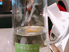 柠檬水-汤城小厨•粤菜•靓汤(苏州街店)