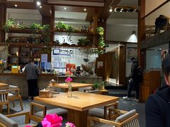 -山茶云南菜(永安里店)