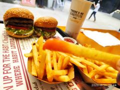-The Habit Burger Grill 哈比特汉堡(复兴soho店)