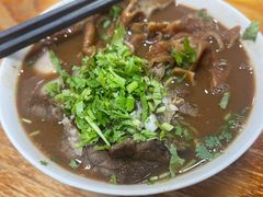 -陈记卤煮小肠