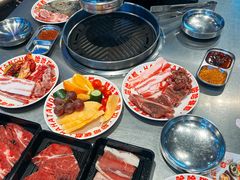 -哈哈碳都·牛肋条无限自助烤肉(台江万达店)