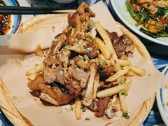 -川流不息·地道川菜·小龙虾(新松江路店)
