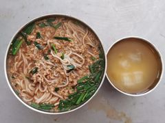 -正宗杨记普洱酸醋米线(总店)