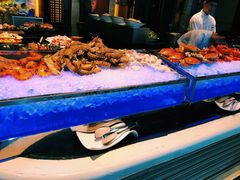 自助取餐区-深圳四季酒店·馥自助餐厅