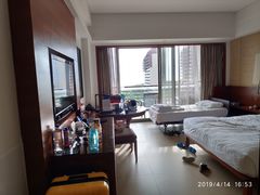 -三亚湾海居铂尔曼度假酒店