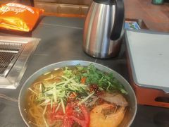 -鸭绿江海鲜烧烤大排档(杏林街店)