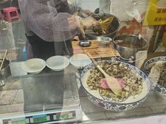 -文山荷鲜居(翠湖店)