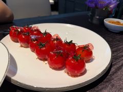 番茄脆菇沙拉-大董(深圳湾万象城店)