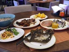 -松咖啡自助餐厅·松北香格里拉