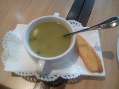 -必胜客(漕宝路店)