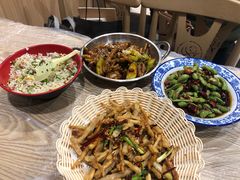 -江城燕子大排档(江汉路步行街店)