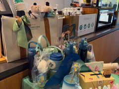 -星巴克臻选(青岛麦凯乐分店)