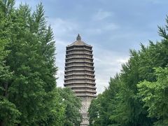 -玲珑塔公园