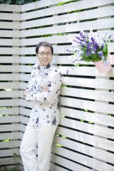 -巴黎春天婚纱馆(人定湖公园店)