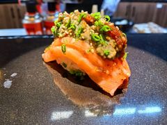 皮蛋三文鱼寿司-昊·来了寿司(台湾街店)