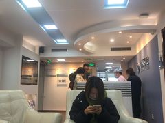 -精德口腔·种植修复·儿牙中心(财富中心店)