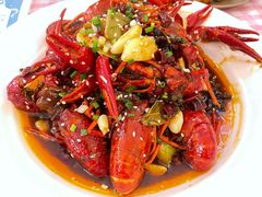 -捌贰虾蟹·江湖菜馆(江汉路店)
