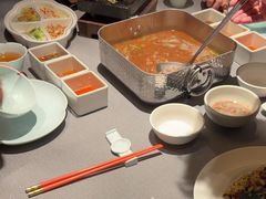 -左庭右院鲜牛肉火锅黑金店(陆家嘴中心店)