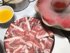 -红鼎豆捞·非遗鲍皇汤火锅(宝丰路店)