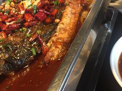 -鸣记脆皮烤鱼·海鲜烤鱼(三八广场店)
