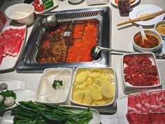 -海底捞火锅鲜切牛肉主题店(长寿路店)